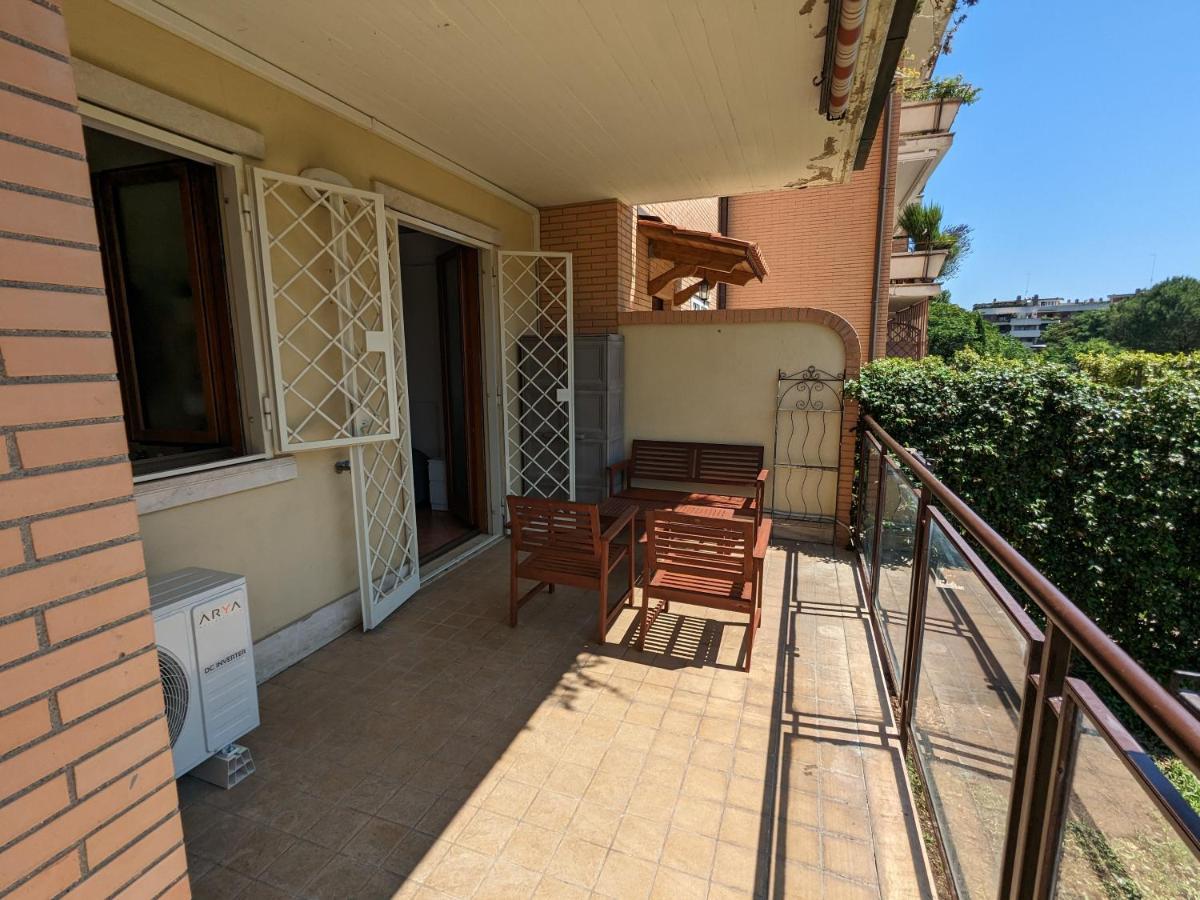 Residenza Alabama Apartment Рим Екстериор снимка