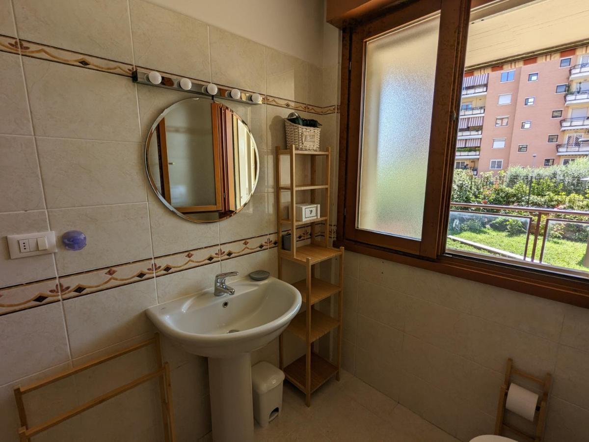 Residenza Alabama Apartment Рим Екстериор снимка